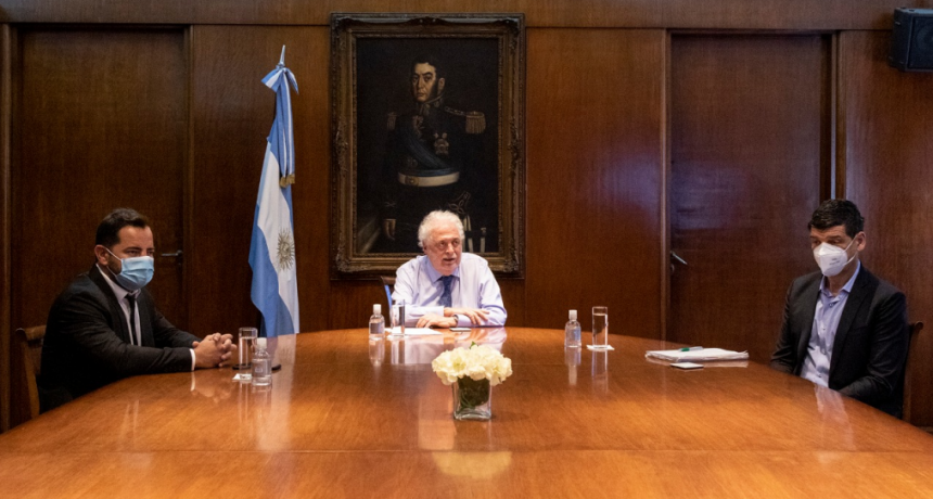 Ginés González García anunció aplicación de suplemento científico-sanitario para agentes de la ANMAT