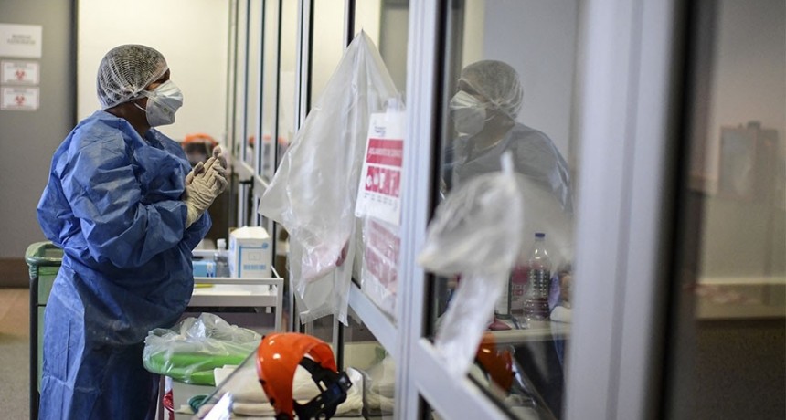 Hubo 65 muertos y 69.884 nuevos contagios de coronavirus en la Argentina