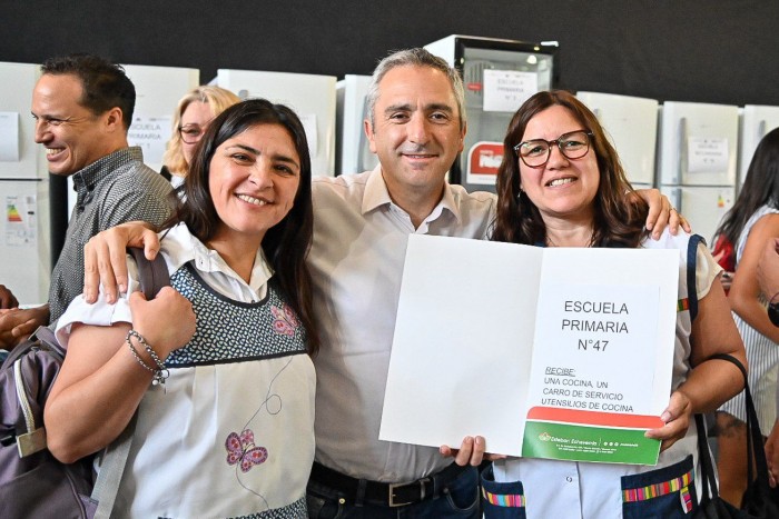 El compromiso alimentario en las escuelas bonaerenses: más equipamiento, nutricionistas y cobertura total