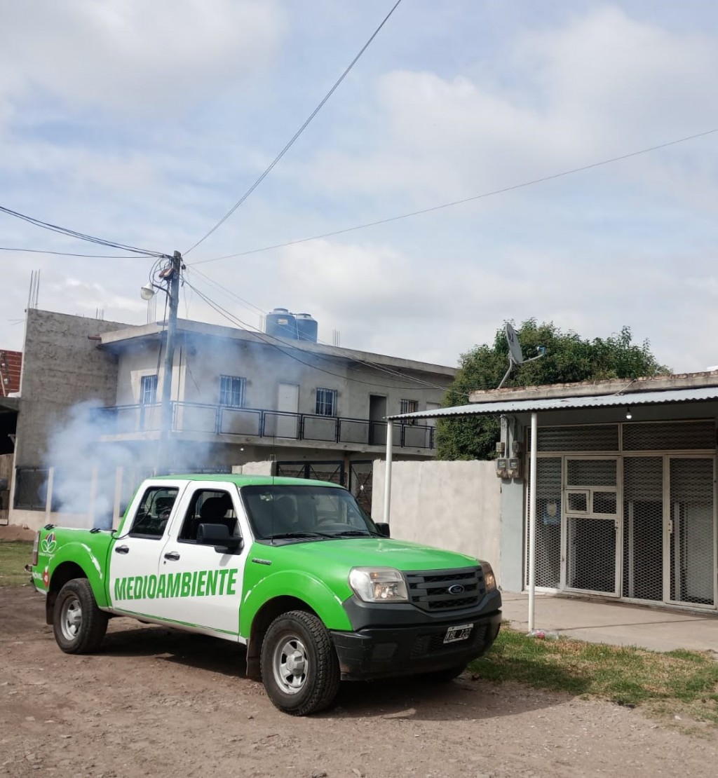 Esteban Echeverría intensifica los operativos de fumigación para prevenir el dengue