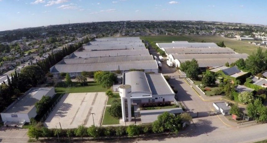Cierre de la planta Dass en Coronel Suárez: más de 400 trabajadores despedidos en plena crisis del calzado