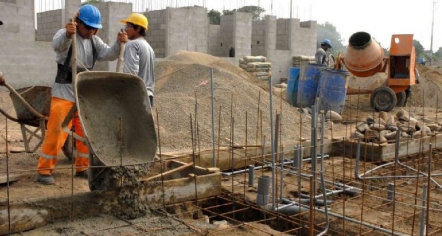 La construcción cerró 2024 con una caída del 27% y pronósticos de lenta recuperación