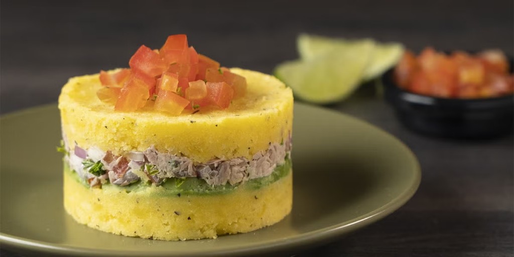 Causa peruana de atún: frescura, historia y sabor en capas