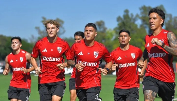 River arrancó la pretemporada 2026 entre expectativas, dudas y un calendario exigente