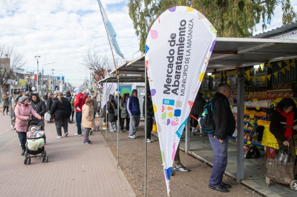 Precios que alivian el bolsillo: los mercados de La Matanza mantienen ofertas clave durante el verano