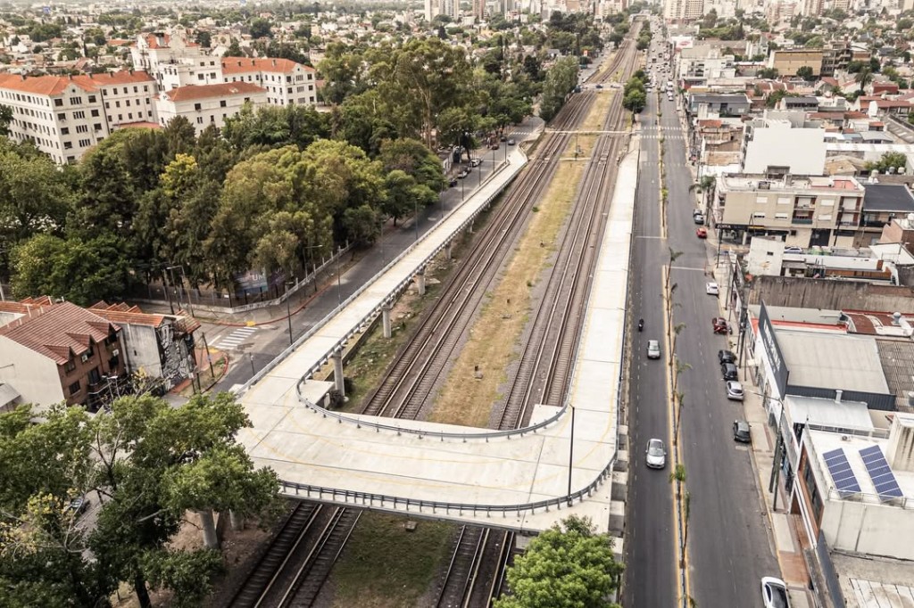 Haedo: habilitaron el nuevo puente sobre las vías del Sarmiento y mejora la circulación en la zona