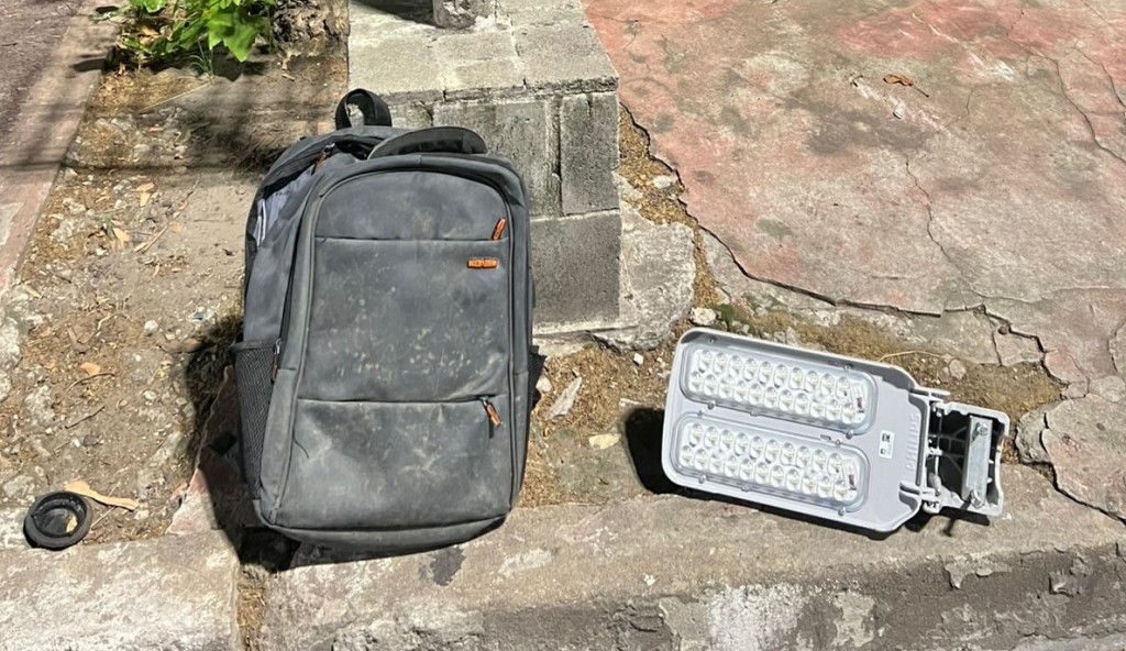 Cayeron dos sospechosos por el robo de luminarias LED en Monte Grande