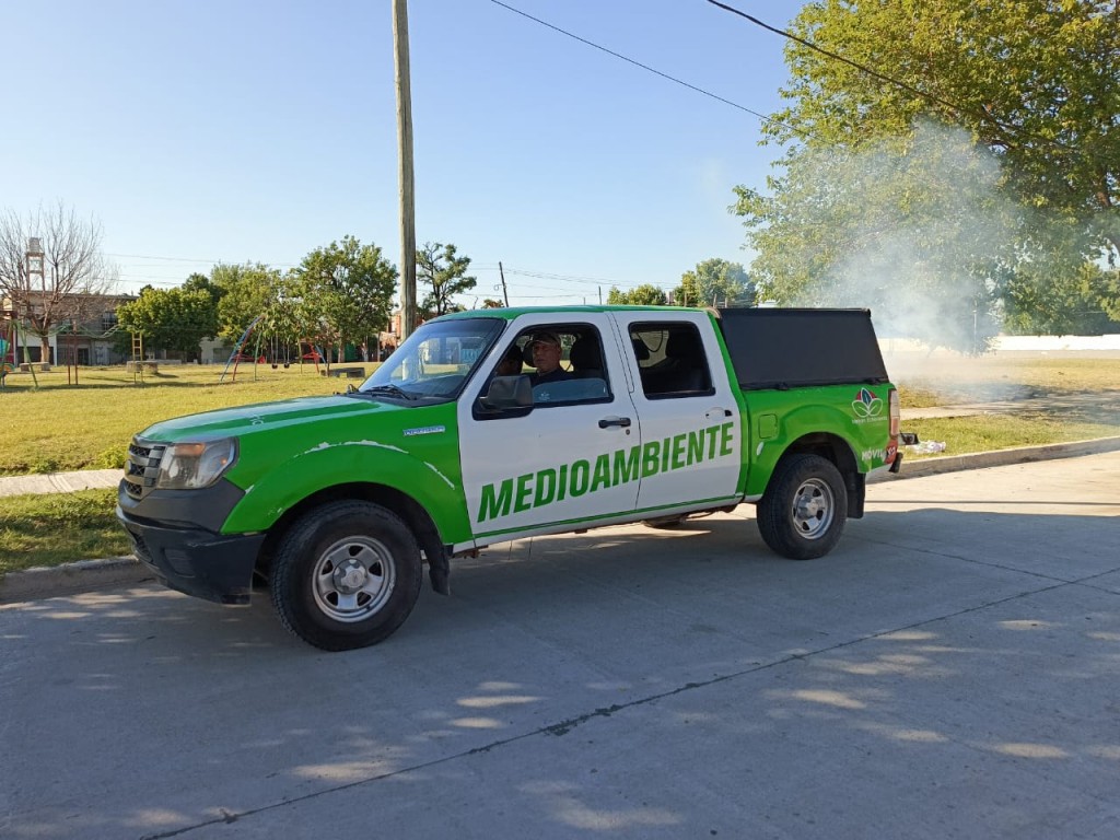 Refuerzan la lucha contra el dengue: avanzan las fumigaciones en barrios de Esteban Echeverría