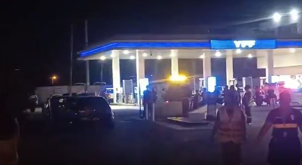 Crimen frente a una estación de servicio en Zárate: discutió con el novio de la ex pareja y lo mataron a tiros delante de su hija