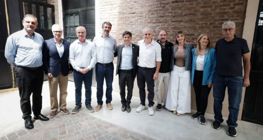 Crisis productiva: Ianantuony, otros intendentes y empresarios expusieron su preocupación ante Kicillof en Chascomús