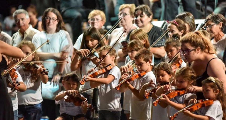Arranca el Festival SOIJAr con un gran concierto al aire libre y figuras nacionales en Chascomús
