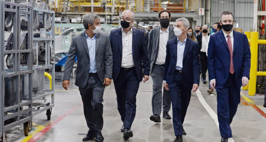 Mario Meoni en Volkswagen: "Trabajamos para que la modernización del transporte tenga también su transformación energética"
