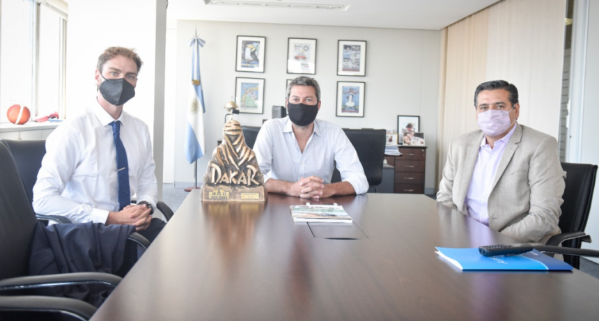 Matías Lammens recibió al campeón del Dakar, Manuel Andújar