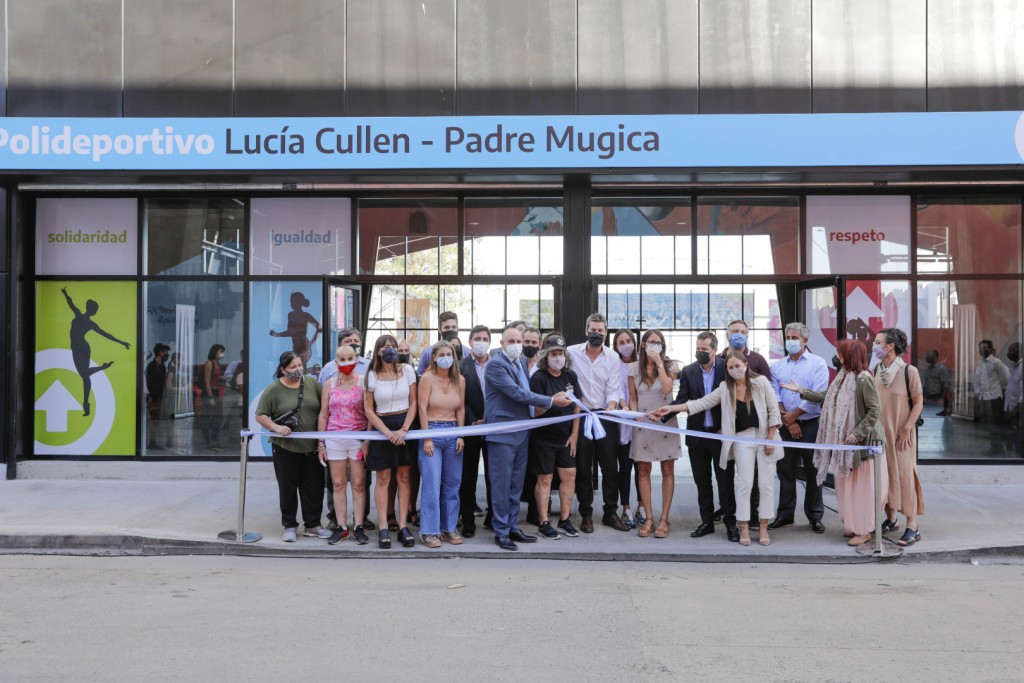 Los ministros Guerrera, Lammens y Gomez Alcorta inauguraron un polideportivo en Retiro