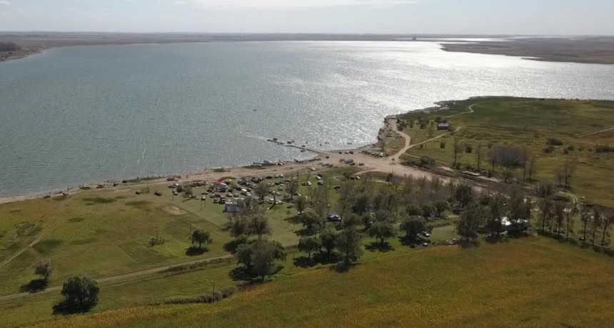 Dos destinos con maravillosas lagunas para disfrutar en febrero