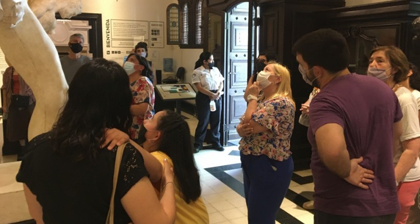 Visita guiada participativa por el Museo Casa de Yrurtia y sus jardines