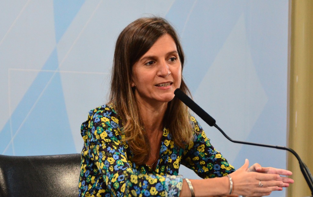 Fernanda Raverta: “Es antidemocrático cerrar el Congreso e impedir que los argentinos se jubilen