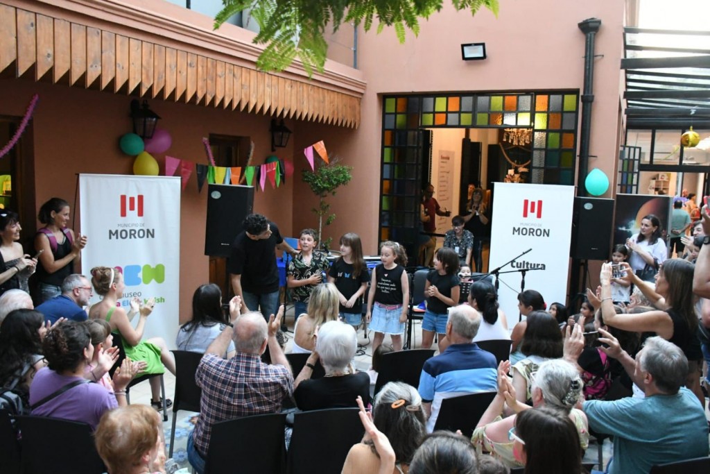 Morón vivió un fin de semana cultural con música, cine y homenajes