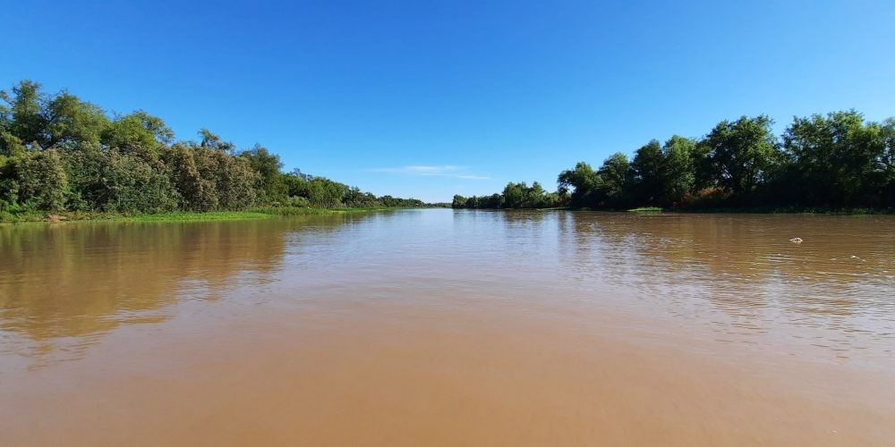 Legendarias aventuras guaraníes en el río Paraná.