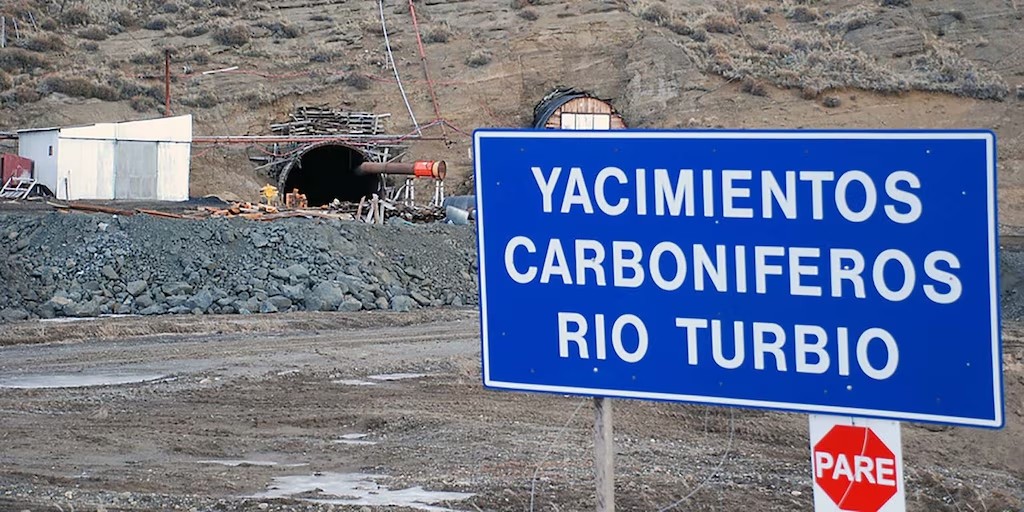 Polémica por la privatización de Yacimientos Carboníferos Río Turbio: “Los primeros que pagan las consecuencias son los trabajadores”