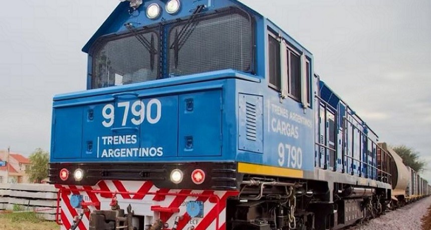 Milei avanza con la privatización del Belgrano Cargas: firmó el decreto para iniciar el proceso