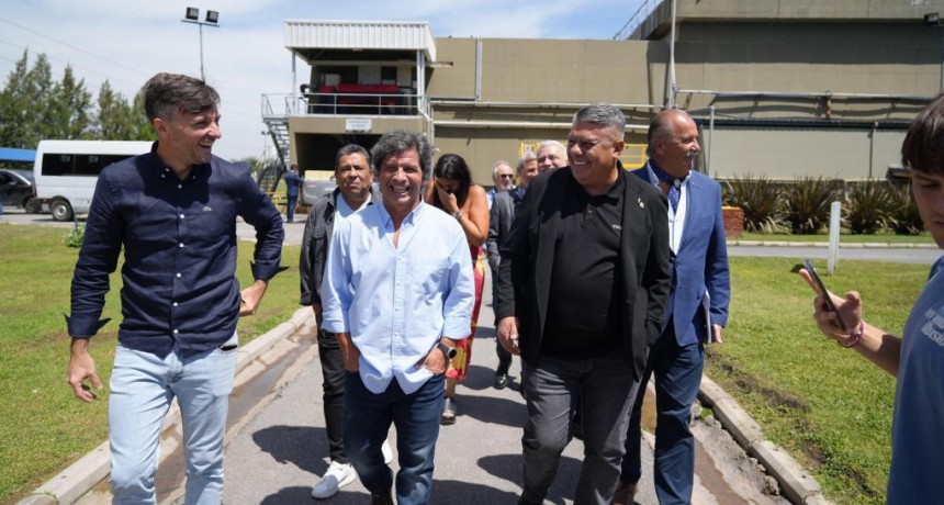 Lucas Ghi y Claudio Tapia recorrieron el CEAMSE y destacaron la importancia del reciclaje en Morón