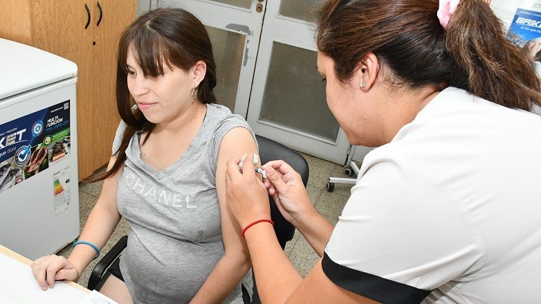 La Ciudad adelanta la vacunación contra el Virus Sincicial Respiratorio para proteger a los recién nacidos