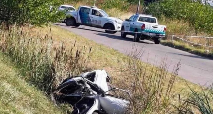 Persecución, choque y muerte en Florencio Varela: un joven falleció tras volcar un auto robado