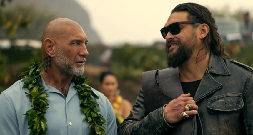 Hermanos enfrentados, una muerte sospechosa y una conspiración letal: por qué “Equipo demolición” no da respiro