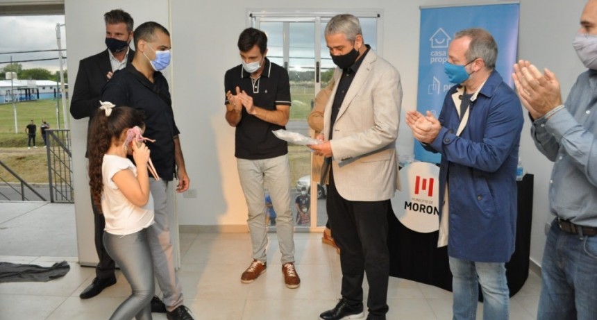 Plan Procrear: se entregaron más viviendas en Castelar sur