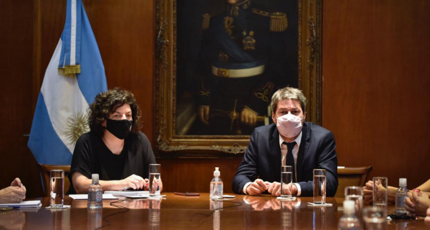 Matías Lammens y Carla Vizzotti se reunieron con representantes del sector turístico