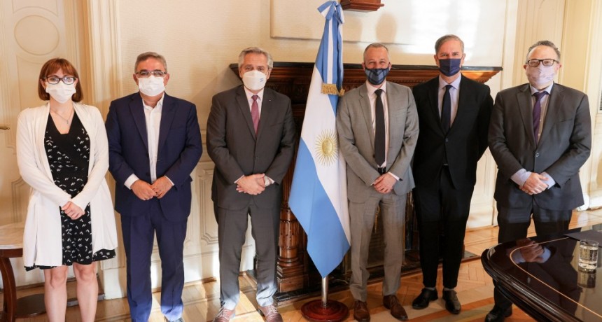 El presidente recibió a las autoridades de la empresa Livent, que triplicará la capacidad productiva de litio en el país