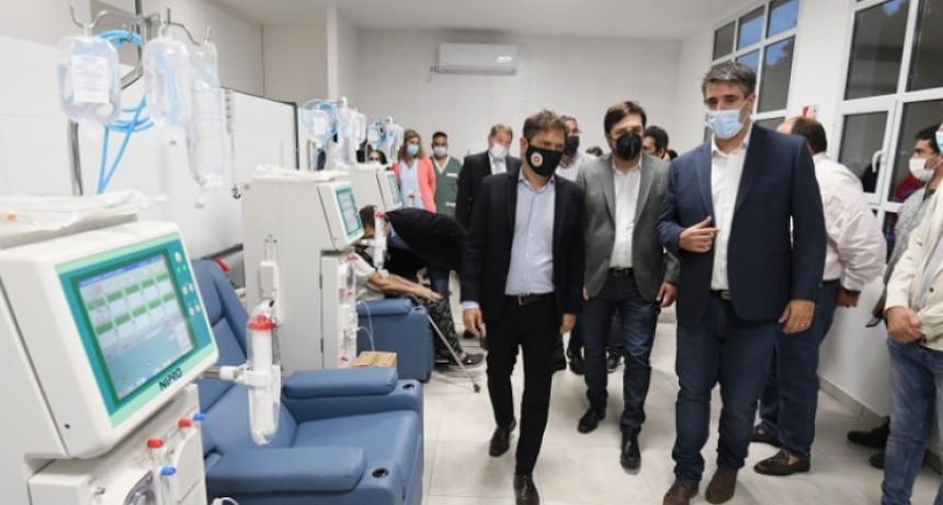 Axel Kicillof encabezó la inauguración de un centro de diálisis en General Alvarado