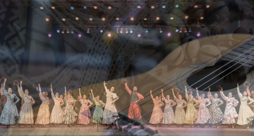 "Entre tiempos" por el Ballet Folklórico Nacional