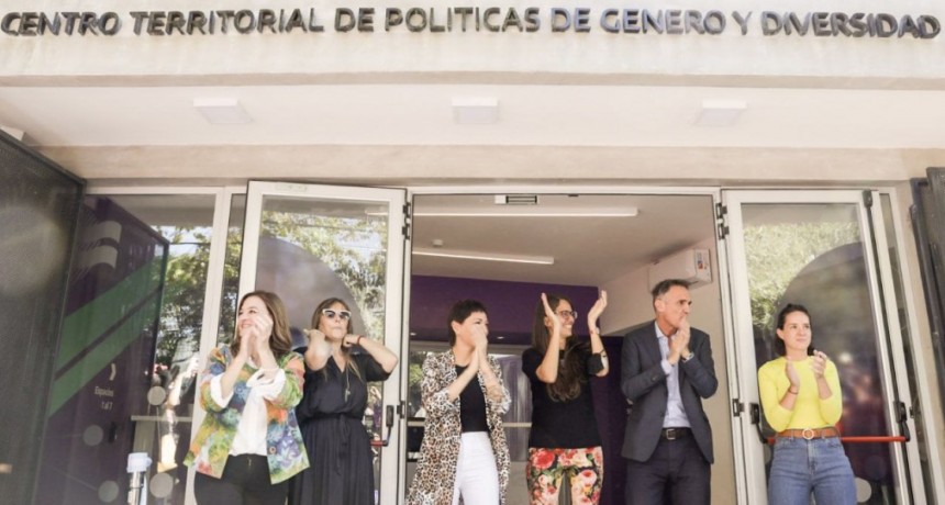 Gómez Alcorta, Katopodis y Mendoza inauguraron en Quilmes un centro territorial de género y diversidad