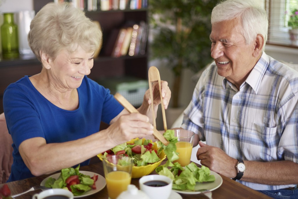Alimentación y nutrición en personas adultas mayores