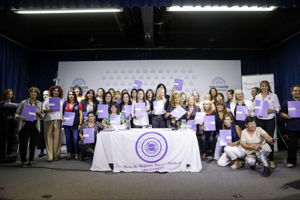 Mazzina y la Mesa de Mujeres Fuerza Sindical se comprometieron a articular acciones para promover la igualdad en el trabajo y la producción
