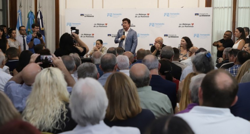 Fernando Espinoza presentó las nuevas autoridades que se suman al gabinete del Ejecutivo local