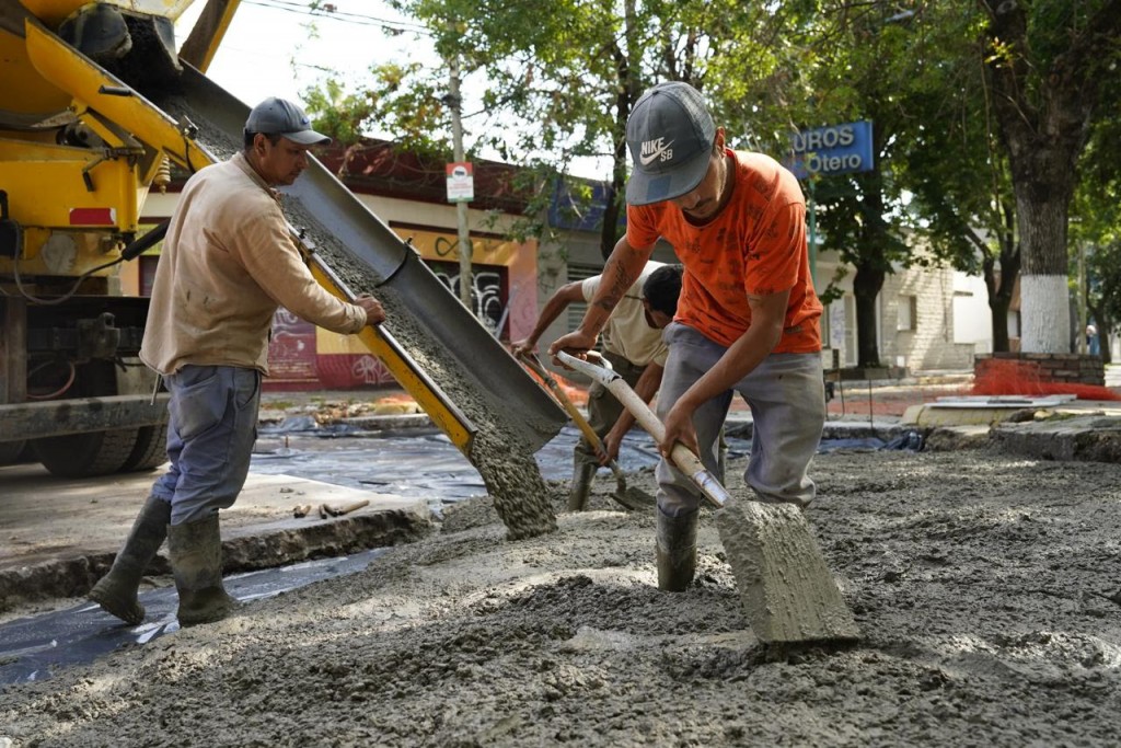 Progreso en las Calles: Avanzan las Obras de Bacheo en Hormigón