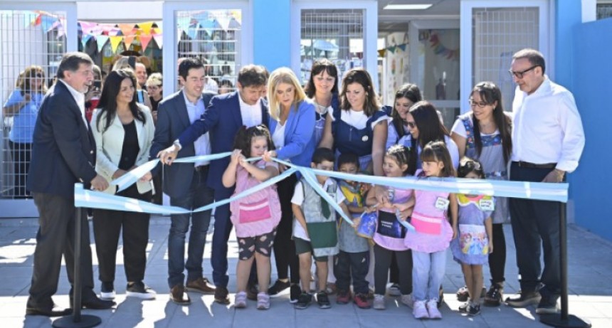 Kicillof inaugura un nuevo Jardín de Infantes en Villa de Mayo, apostando por la educación temprana y el desarrollo infantil