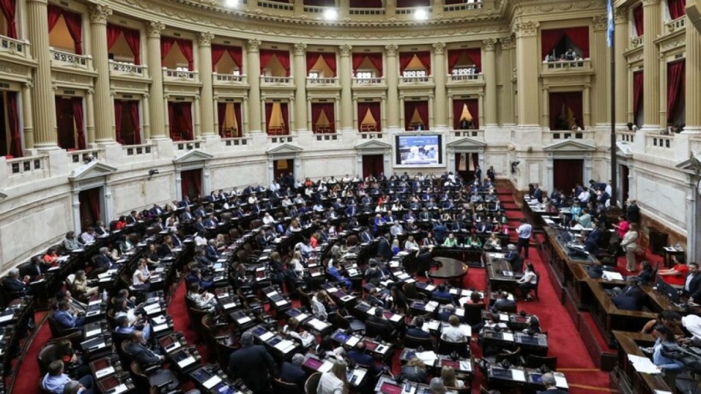 Diputados debate el “Criptogate” y la oposición busca complicar al Gobierno