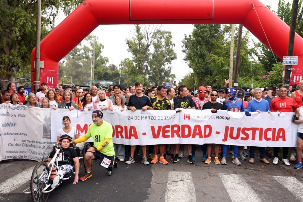 Más de 5.000 personas participaron de la carrera por la Memoria, la Verdad y la Justicia en Morón