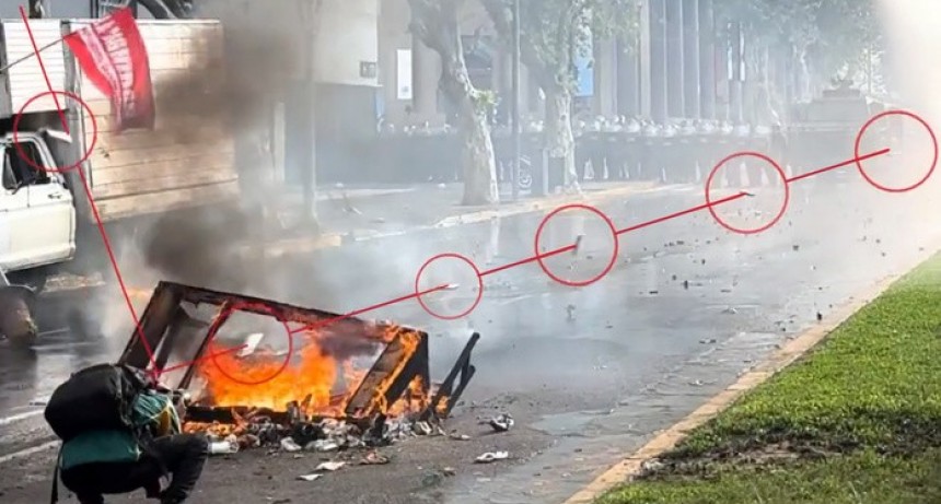 Peritaje confirma que el disparo que hirió al fotógrafo Pablo Grillo fue de arriba hacia abajo