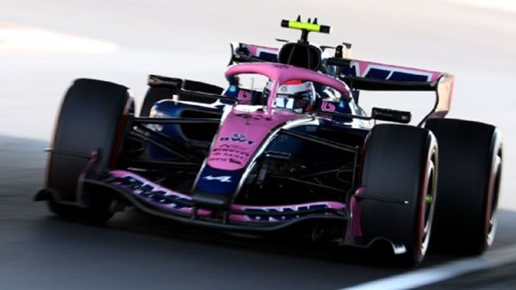 Colapinto sufri&oacute; en Suzuka y largar&aacute; 15&ordm;: &ldquo;La parte trasera est&aacute; fatal&rdquo;