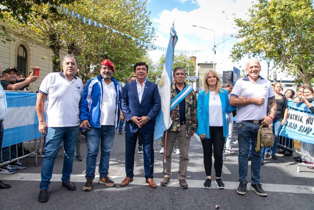 Emoci&oacute;n y memoria en La Matanza: vigilia, acto central y un museo para honrar a los h&eacute;roes de Malvinas