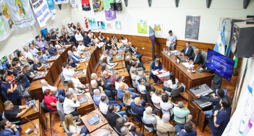 Ferraresi abri&oacute; las sesiones del Concejo y apunt&oacute; contra Milei: &ldquo;En Avellaneda seguimos gestionando con d&eacute;ficit cero&rdquo;