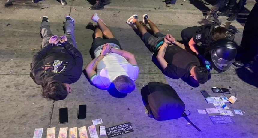 Persecuci&oacute;n y choque en La Plata: tres detenidos tras intentar escapar en un auto robado
