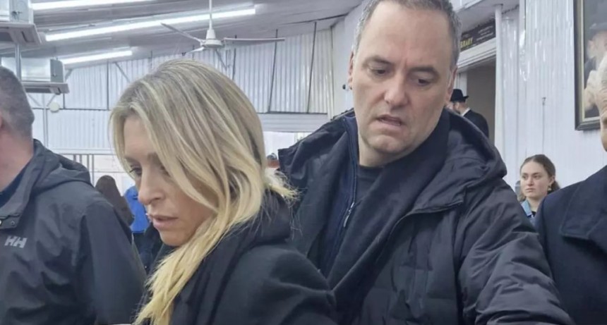 Esc&aacute;ndalo por el viaje de la esposa de Adorni a Nueva York: denuncias y pedidos de investigaci&oacute;n