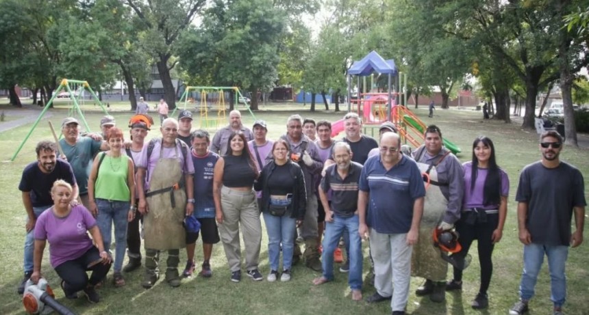 Quilmes renueva sus plazas: nuevos juegos y mejoras en un espacio verde de Quilmes Oeste