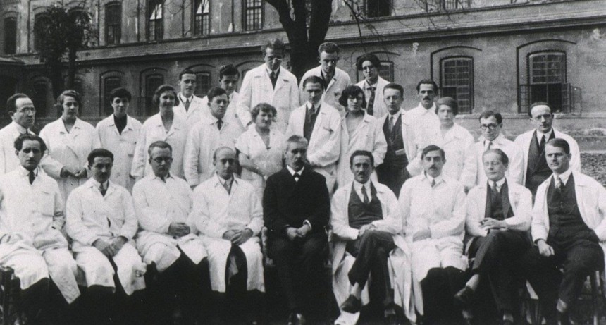  Edith Klemperer, la neur&oacute;loga que invent&oacute; un modelo de &laquo;cerebro luminoso&raquo;